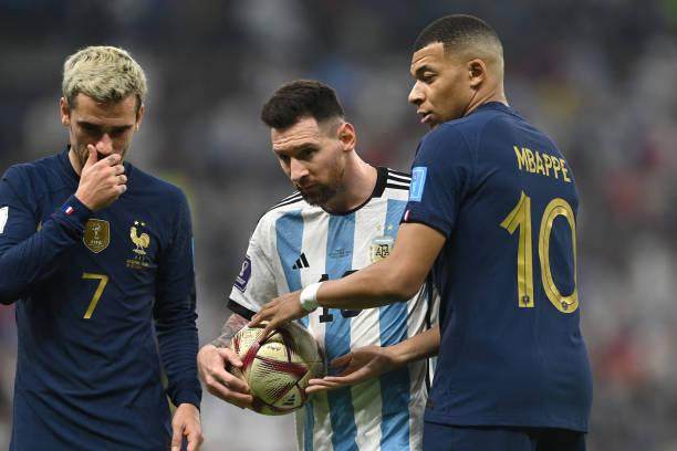 1671930262858095689.jpg 1450072460-612x612.jpg