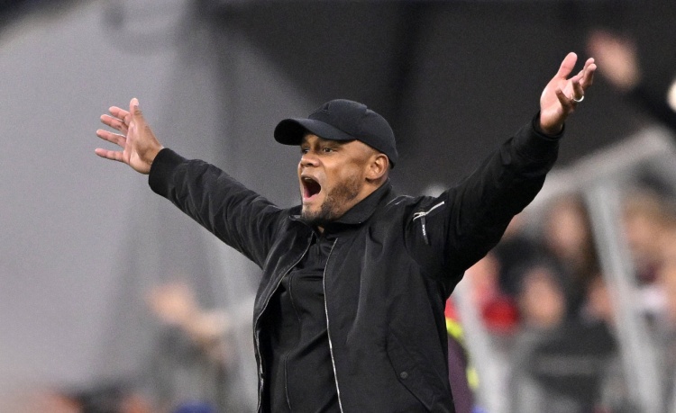 九游娱乐-孔帕尼：由于名字和肤色，我们必须付出双倍的努力才能找到工作